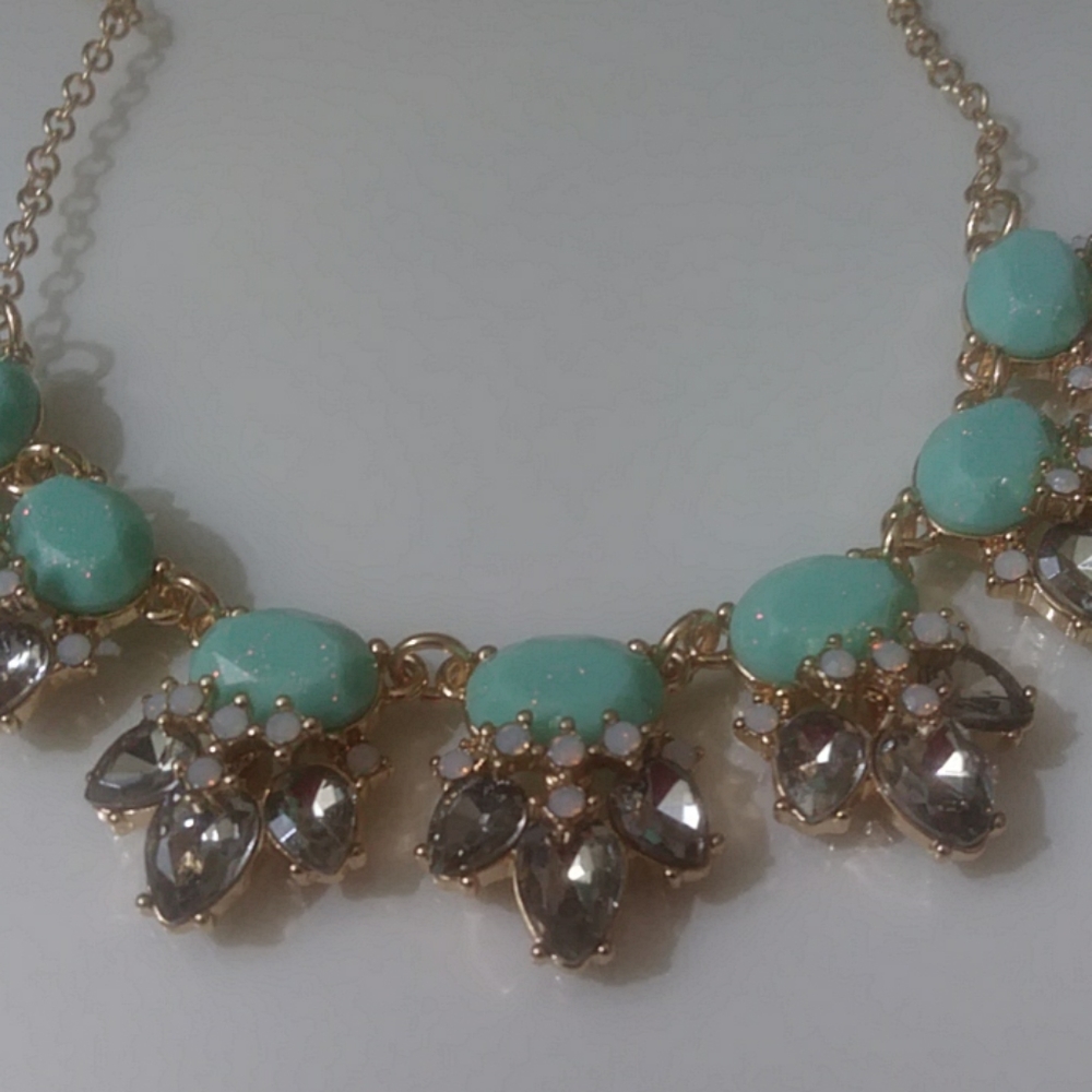 Stella & ruby statement necklace - Picture 2 of 4